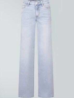 Oneso Wide Leg Jeans